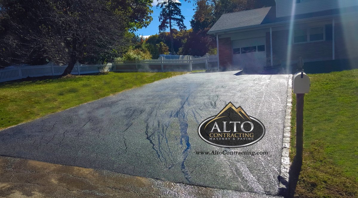 Steaming hot freshly paved driveway lined with a flush cobblestone curbing.

Altocontracting.com
(914) 734-9739

#driveway #paving #asphalt #blacktop #sealcoating #drivewaysealing #westchester #wesctchestercounty #yorktown