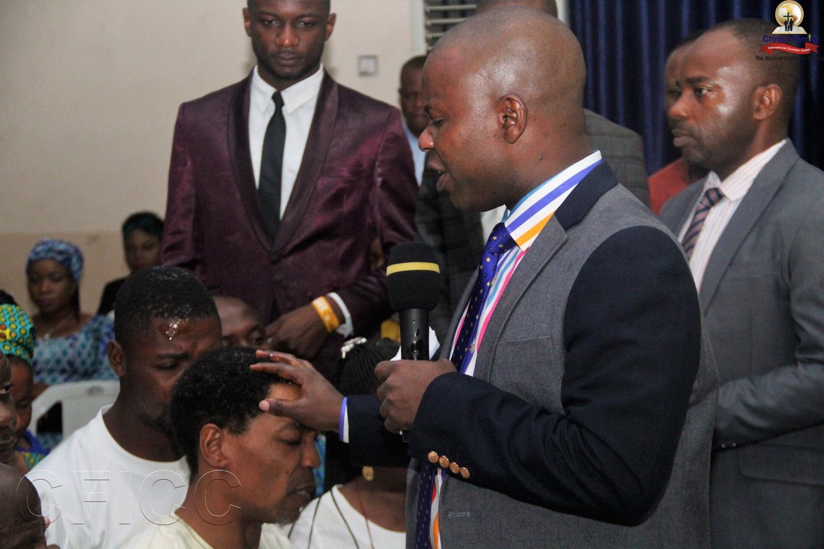 CFICC_NG's tweet image. Anointing for C.E.O, captains of industries and businessmen/women. 
I declare, this week you will receive Favours and breakthrough in your business
Every chain of poverty is broken in your life, prosperity has come your way in Jesus Name
#FromPovertyToProsperity  
#ProphetSolomon