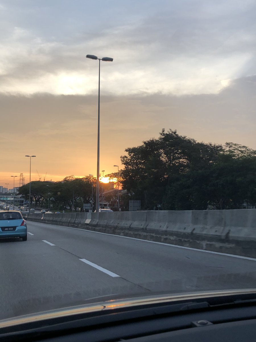 Today’s evening skies 
#nofilter #shotoniphone8plus