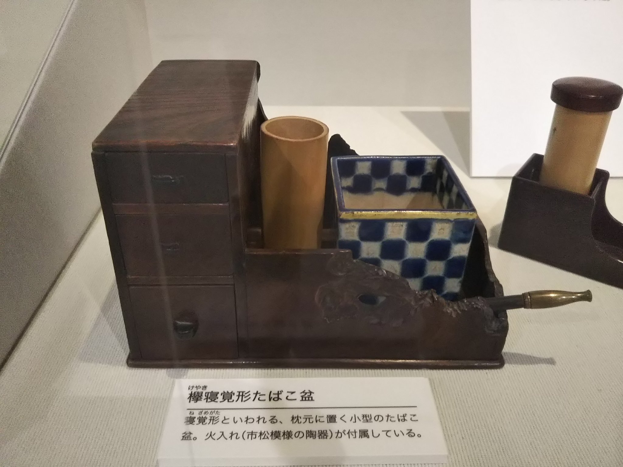 黒織部 マッチ マッチラベル収集の趣味は 燐趣 と言うのか かっこいい 江戸時代の絵暦の如く 趣味票 と呼ばれるラベルをつくって持ち寄る同好会もあったとか たば塩 T Co K7drnecimg Twitter
