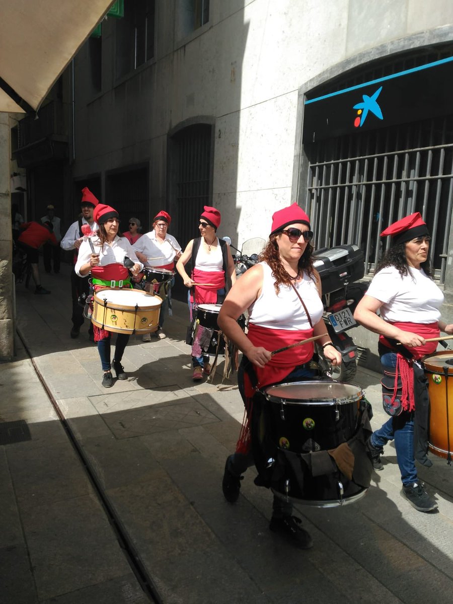 Aj_Ripoll's tweet photo. Gràcies per la iniciativa @TrabucRipoll i a totes les persones i entitats voluntàries!Reviure la història ens fa recordar d’on venim i la importància de la nostra vila com a bressol de #Catalunya! @CulturaRipoll https://t.co/eNFox2ALMD
