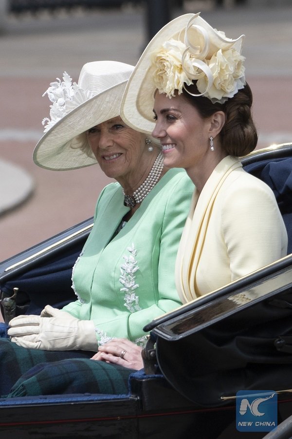 XHNews's tweet image. British Queen Elizabeth and her family members attend #TroopingtheColor ceremony to mark her 93rd birthday