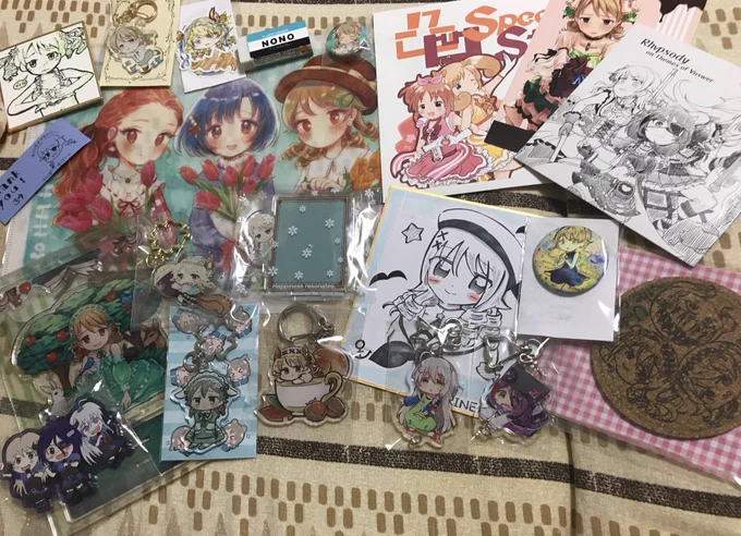 今日はたくさんお宝GETできました!!!表紙を眺めているだけで元気になれる……?!!参加された皆さん、お疲れ様でした! 
