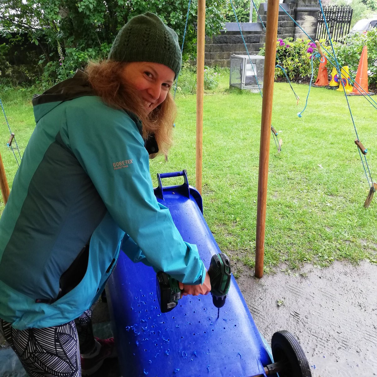 I loved wielding an electric drill yesterday as we converted old wheelie bins into community compost bins! #composting #LeedsRotters #FeedLeeds #befoodwise #Leeds