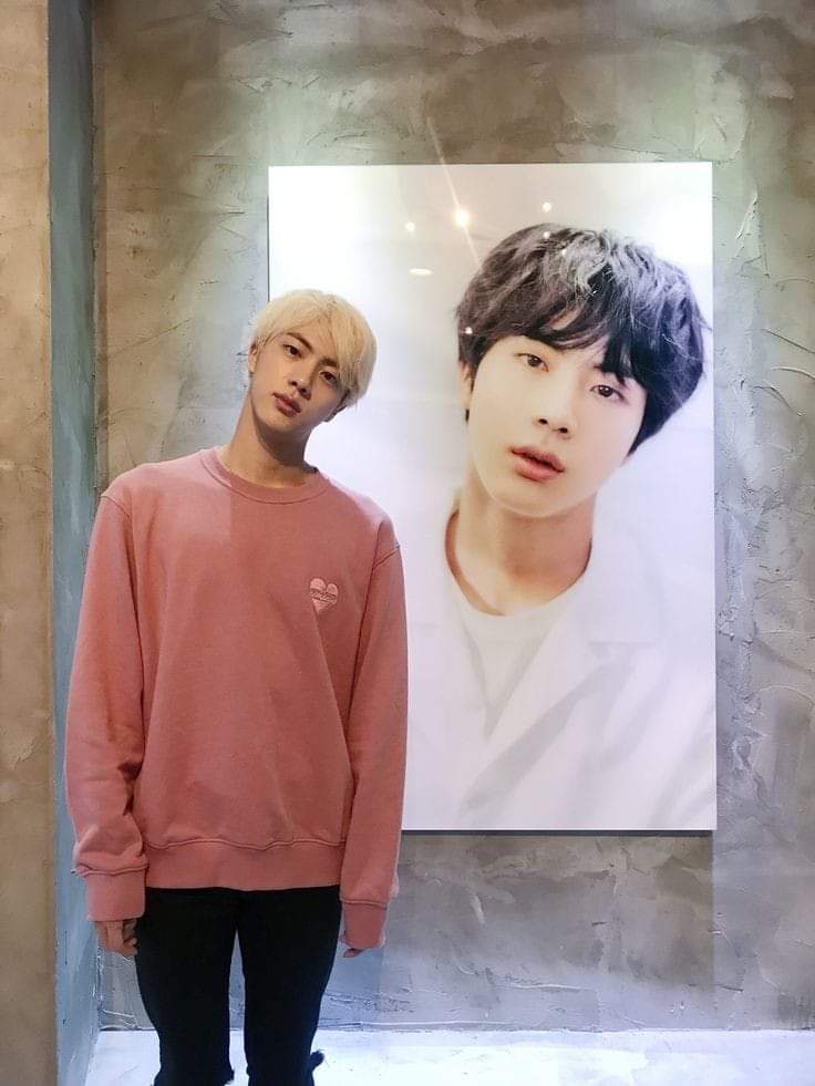 minako_ch's tweet photo. Jin you are so cute I am dying for you only you
#ARMY 
#BTSARMY https://t.co/o6oBqECjaP