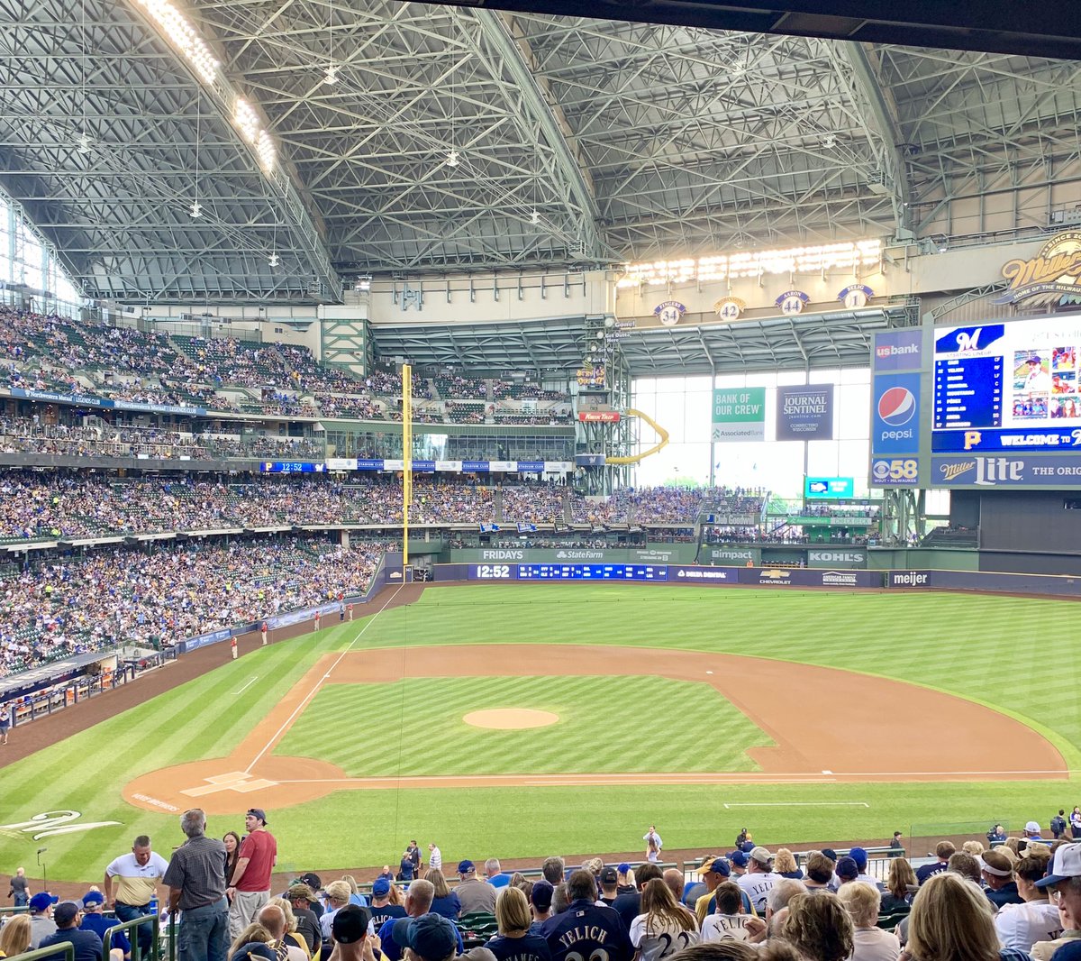 alison_komas's tweet photo. Ready to watch the @Brewers take on the @Pirates! 
#ThisismyCrew #Brewers https://t.co/ZpL1lFlInl
