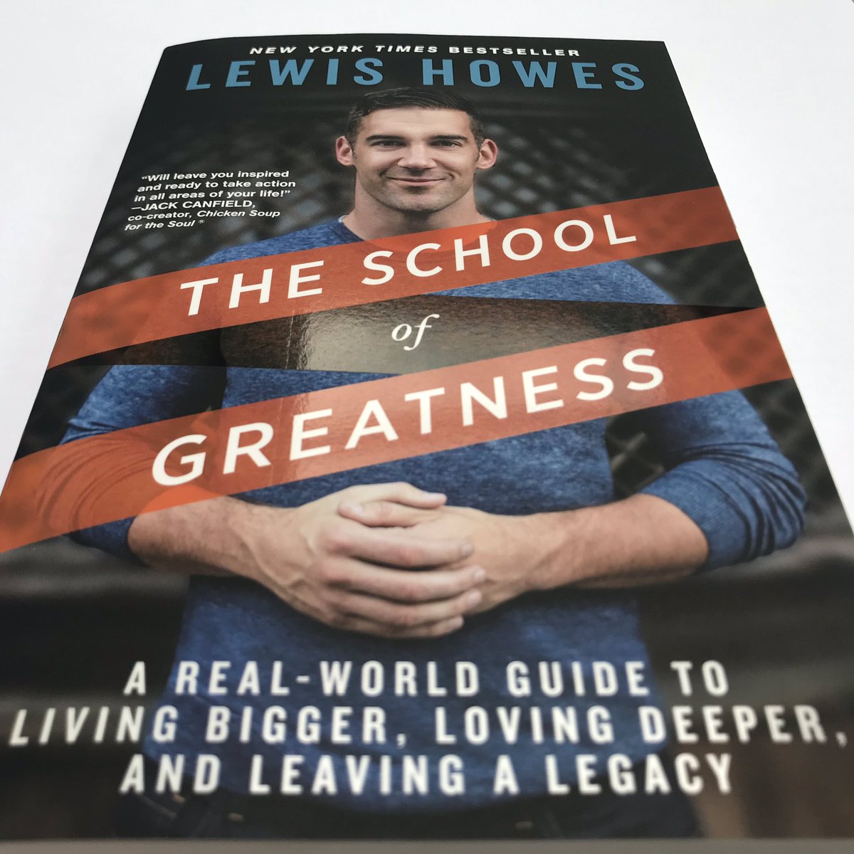 pointzerozero1's tweet photo. Thanks @nico_rosberg
We are reading @LewisHowes
The School of Greatness
#performance
#win
#podcast
#pointzerozeroone
#ultimatepointofdifference https://t.co/fKr0z6VKrU