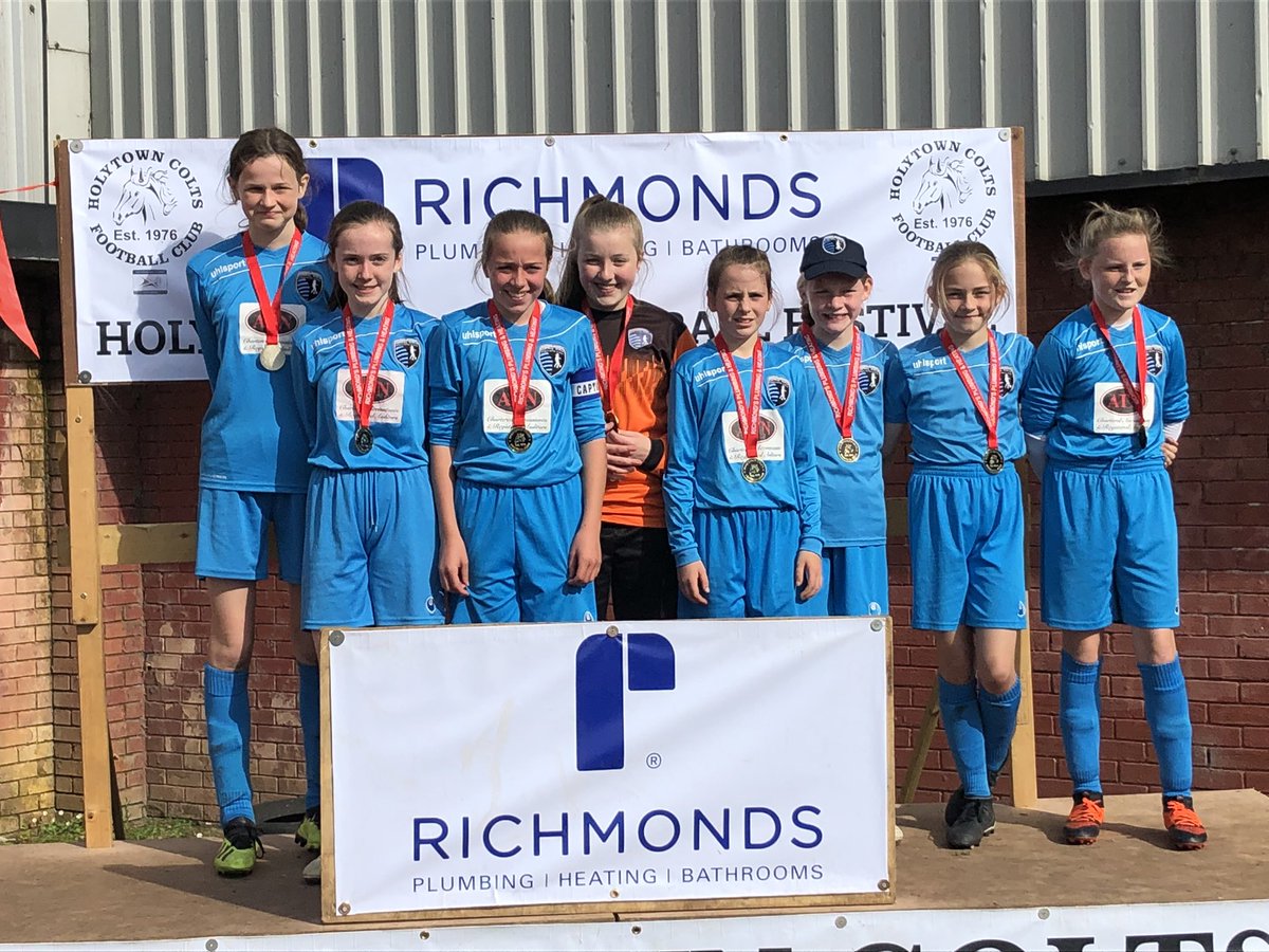 Central lifted the Holytown <a href="/ColtsGirls/">Holytown Colts Girls</a> Trophy. Central won all their games finally defeating East Kilbride in the final...thanks to all the teams who contributed to an excellent event &amp; Colts for arranging. Special thanks to Justine &amp; Vivienne who were drafted in superb girls