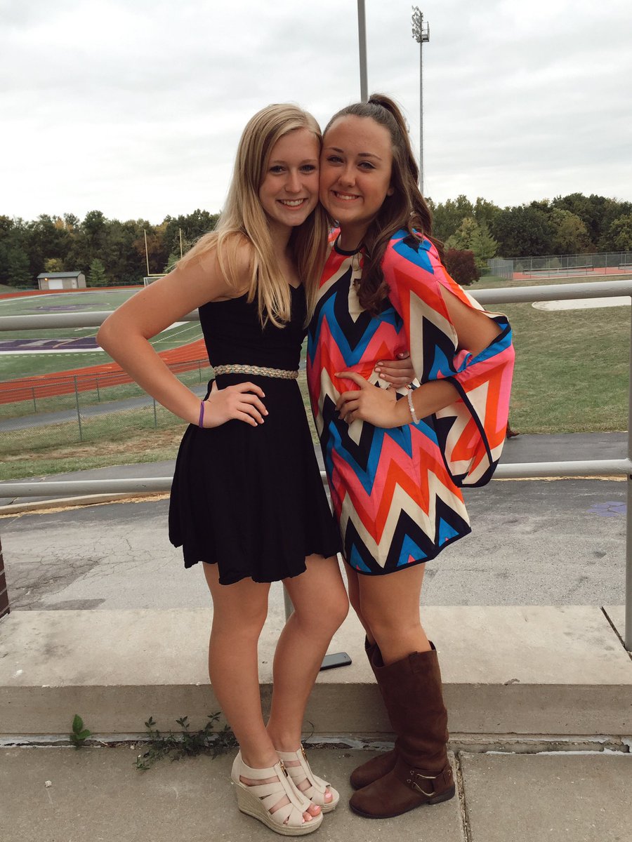 kate_manning's tweet photo. happy birthday pretty girl💞💫hope you have the best day ever!!! can’t wait for mizzou next year🖤🐯🖤 enjoy these throwbacks:)))) https://t.co/c4zpSNBmwN