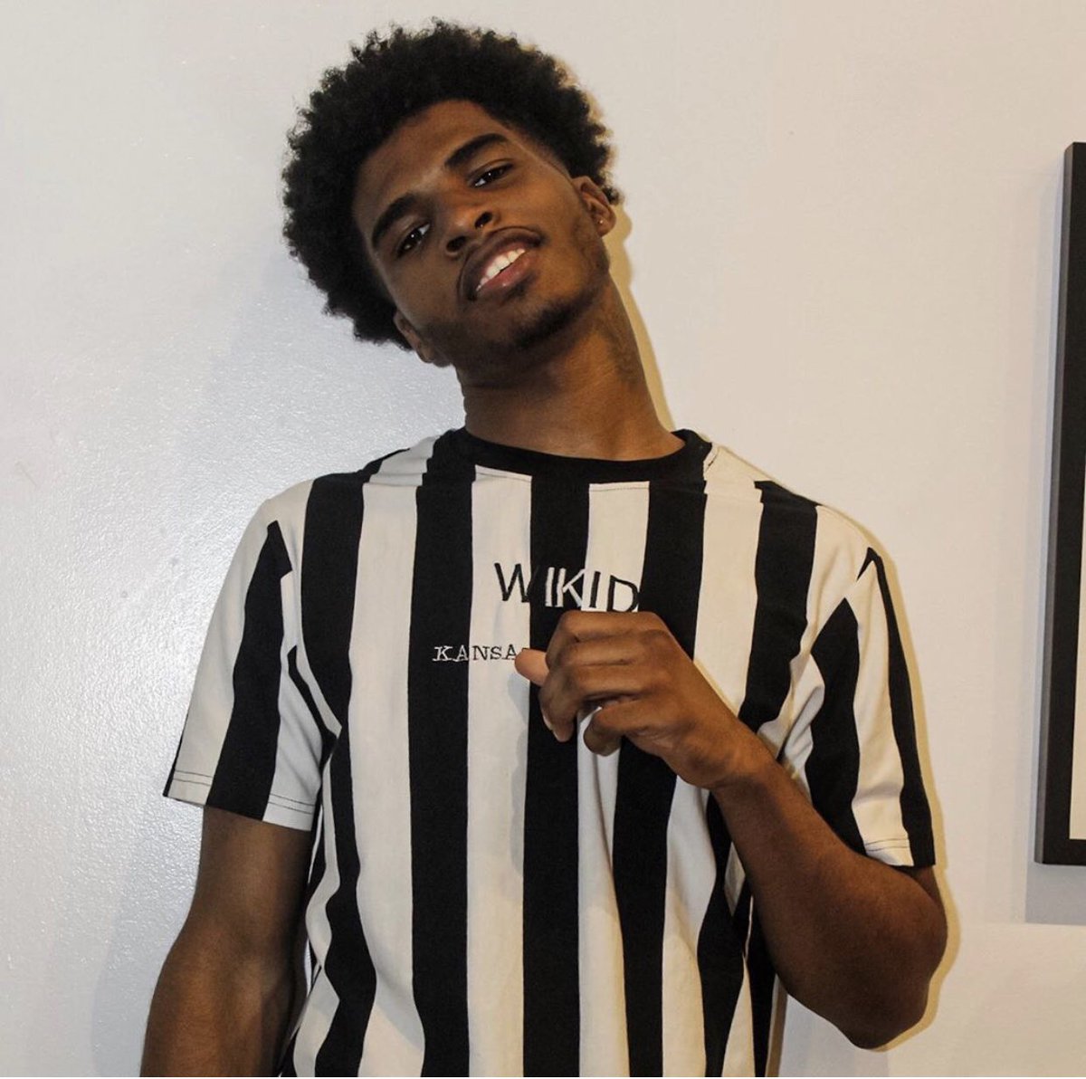 DueceHaley's tweet image. Finally got my boy in some WIKID @kyecolors 
The hardest rapper in KC !! WIKID x Colors