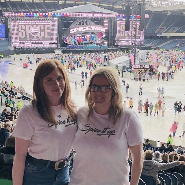 _ruthhmccormick's tweet photo. Last night was amanzing👯‍♀️❤️
.
#spicegirls #spiceworld2019 #spiceupyourlife #spiceworld #edinburgh #murrayfield #scotland #concert #twinning #friends #childhooddream https://t.co/JqcdKXaYFV https://t.co/MwoGwKktbY