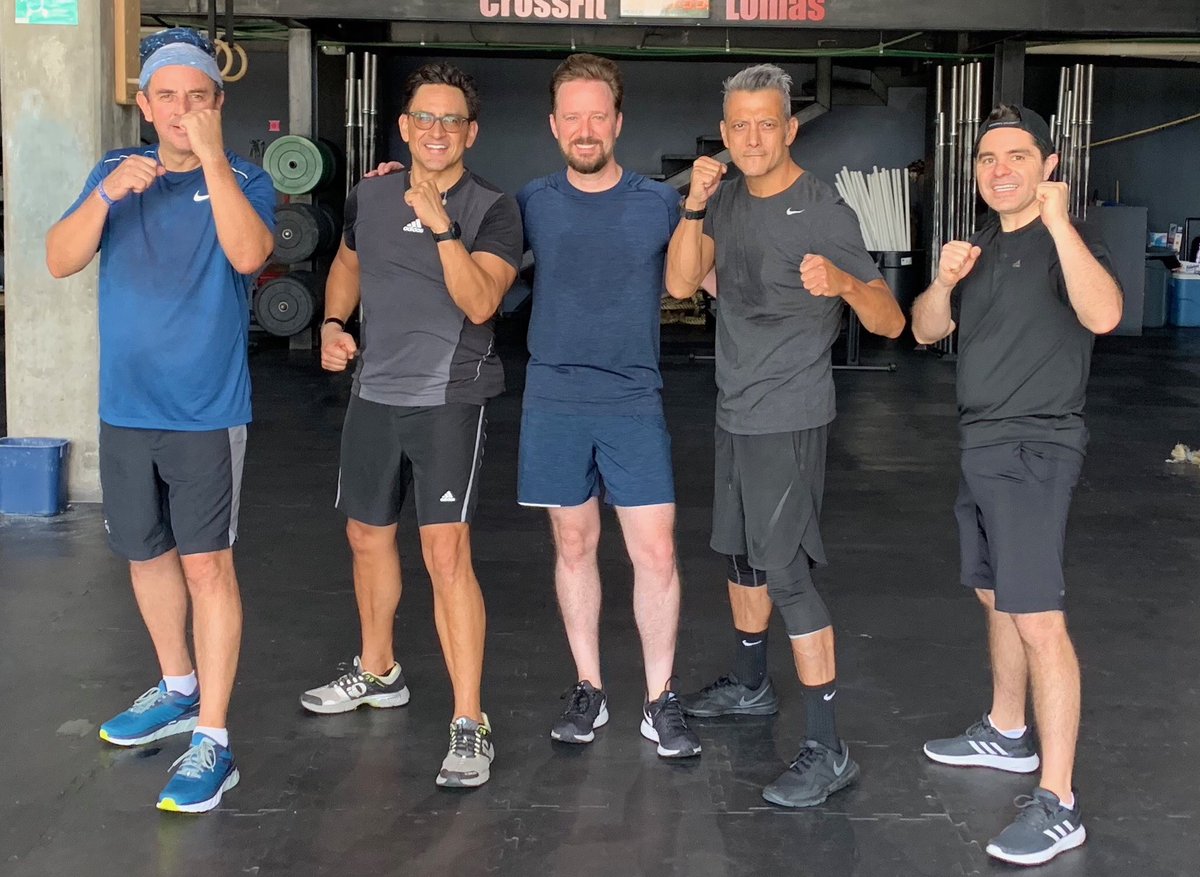 Feliz domingo y buen inicio de semana! La reflexión de hoy: “En el largo plazo, más que el talento, la disciplina hace la diferencia.”