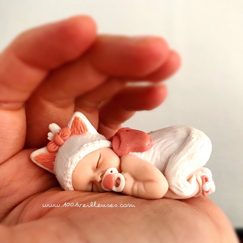 de_naissance's tweet photo. Bonsoir Twitter ! Cadeau unique  https://t.co/DO0jRyjPUv shower
https://t.co/cRZ6Y6GKMr
⭐️ 
#Maman #cadeau #decoration #enfants #veilleuse #famille #Poitiers #66minutes #septahuit #lampe #bébé #Nouveauté #accouchement #lesmamans #grossesse #lnstagram #Montpellier #paris #Grenoble https://t.co/vBgMYgeGbU