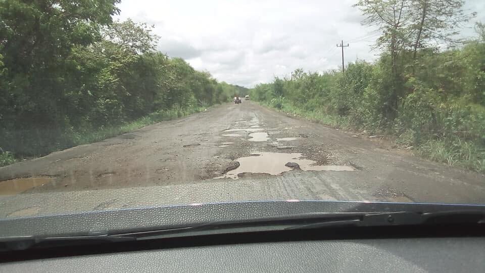 PePeCk7's tweet photo. Ayudenme a ser esto viral hasta que llegue al gobierno del estado de Veracruz ...Urgente atender el tramo carretero Tantoyuca - Tempoal. @GobiernoMX @GobiernoVer @CuitlahuacGJ @lopezobrador_ https://t.co/QXkoh2sqNQ