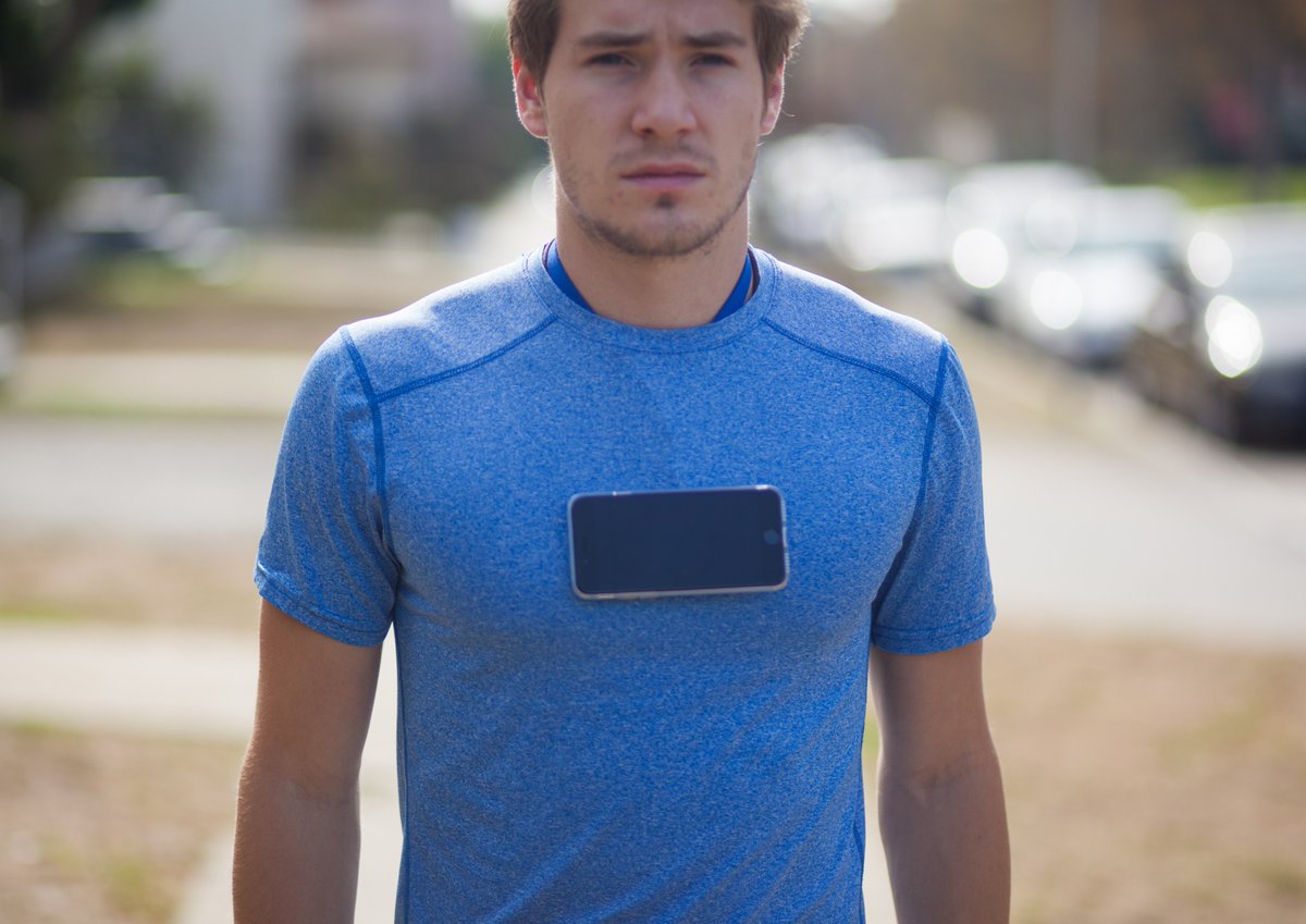 #ucast Magnets only affect devices that use magnetic storage media, like hard drives or floppy disks or devices with CRT displays. 

Sign up and get the uCast first for $20 with our super early bird pledge ($15 off | limit 500)

#iphone #iphoneclick #Wearable #Gopro #MagnetMount