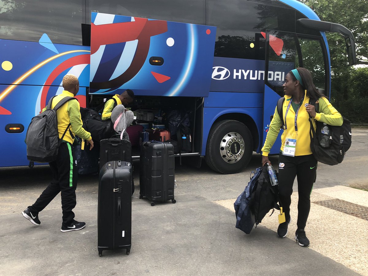 FIFAWWC_RSA's tweet photo. .@Banyana_Banyana have arrived in Paris ahead of their second Group B match against the #SteelRoses of China. 

#BanyanaBanyana #RSA #DareToShine https://t.co/C0rmhhf3RV