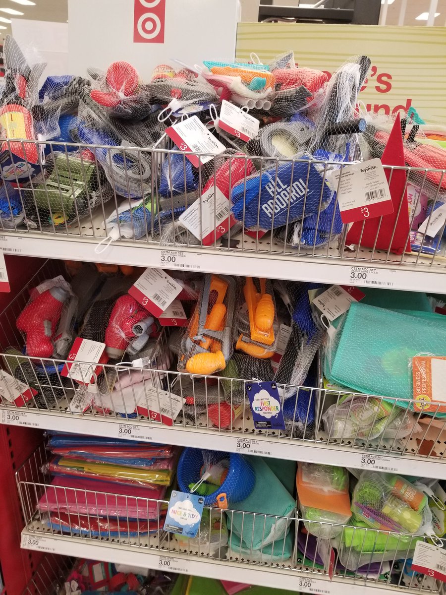 Micaelame123's tweet photo. ATTENTION EARLY CHILDHOOD TEACHERS!!!! RUN DON'T WALK TO @Target all kinds of dramatic play!!! First responders, drs, cleaning, etc....yes yes yes!!! #OPSplays https://t.co/pevh5pnUOh