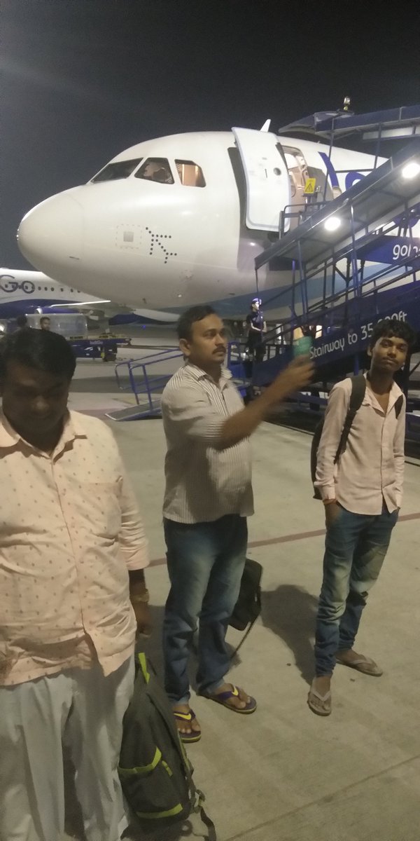 Hawai slipper Pahne wala #hawaijahaj Me Safar Kar Rha Hai @narendramodi Ji Ka Sapna Hua Sach #Jaunpur
@ashishmahi4bjp @MrYaduvansh @myogiadityanath @ravikishann @girishyadavbjp @PMOIndia @CMOfficeUP https://t.co/3ovtJ7iDhW