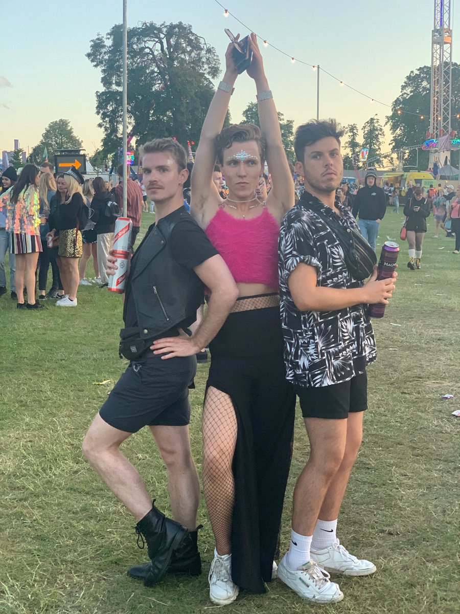 No one told me the theme of the photo was sassy Charlie’s angels and NOT ‘stand like a sim waiting to go to the bathroom’