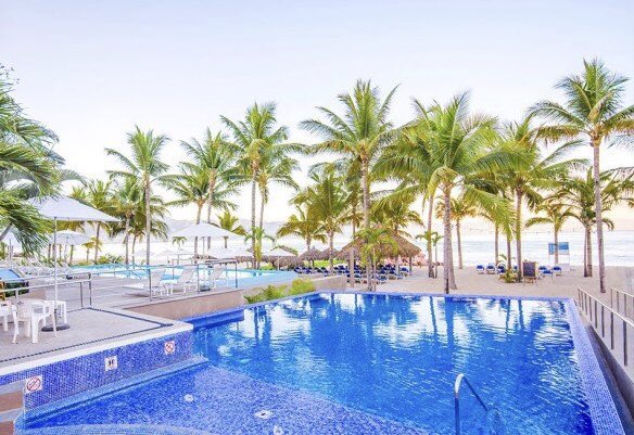 dennyperez18's tweet image. Wondering how would be a the first @PyLatam ?
The venue is an ALL-INCLUSIVE! 🏨
That means you won’t have to spend extra on meals, beverages or transportation.
3 days of talks
2 tracks of talks in english and spanish
Buy ticket!
pylatam.org/en/tickets/
#pycon #PyConLatam19