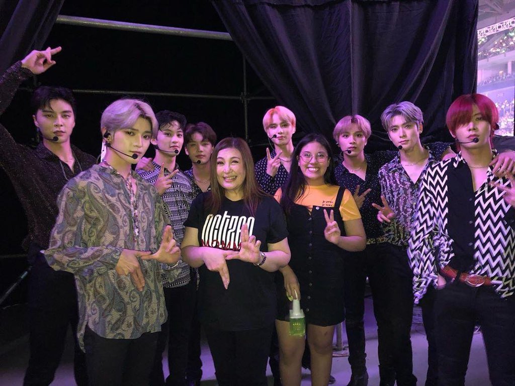 SaranghaeyOppaa's tweet photo. SUMMARY OF #KWMF2019

Sohee - is super hoooot
Kim Dong Han - is super talented
ELRIS - STAN them 
NCT 127 - they’re amazing!!! CHERRY BOMB!!!
Red Velvet - *FANGIRL INTENSIFIES*BABANA-NANAAAAAA

And Mega Star SHARON CUNETA IS THE BESTEST LUCKIEST FANGIRL EVER @sharon_cuneta12 https://t.co/XyxtrhLrca