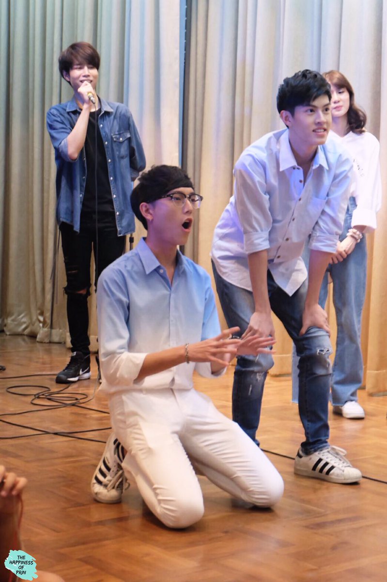 theHPNofPrin's tweet photo. อะไรจะขนาดนั้นครับลูก แงงงเอ็นดู ☺️💙

@Princhwp
#PrinChatchawit 
#BLmarket2xEnoflove https://t.co/z3gmmBuj0p