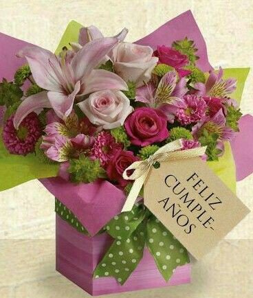 Yamila ???????????? on X: "@marioeherrera Chulada de foto #CafeEnMano para Ti y  flores a tu hija Muchas felicidades y hartas bendiciones  https://t.co/6dju8jKryd" / X
