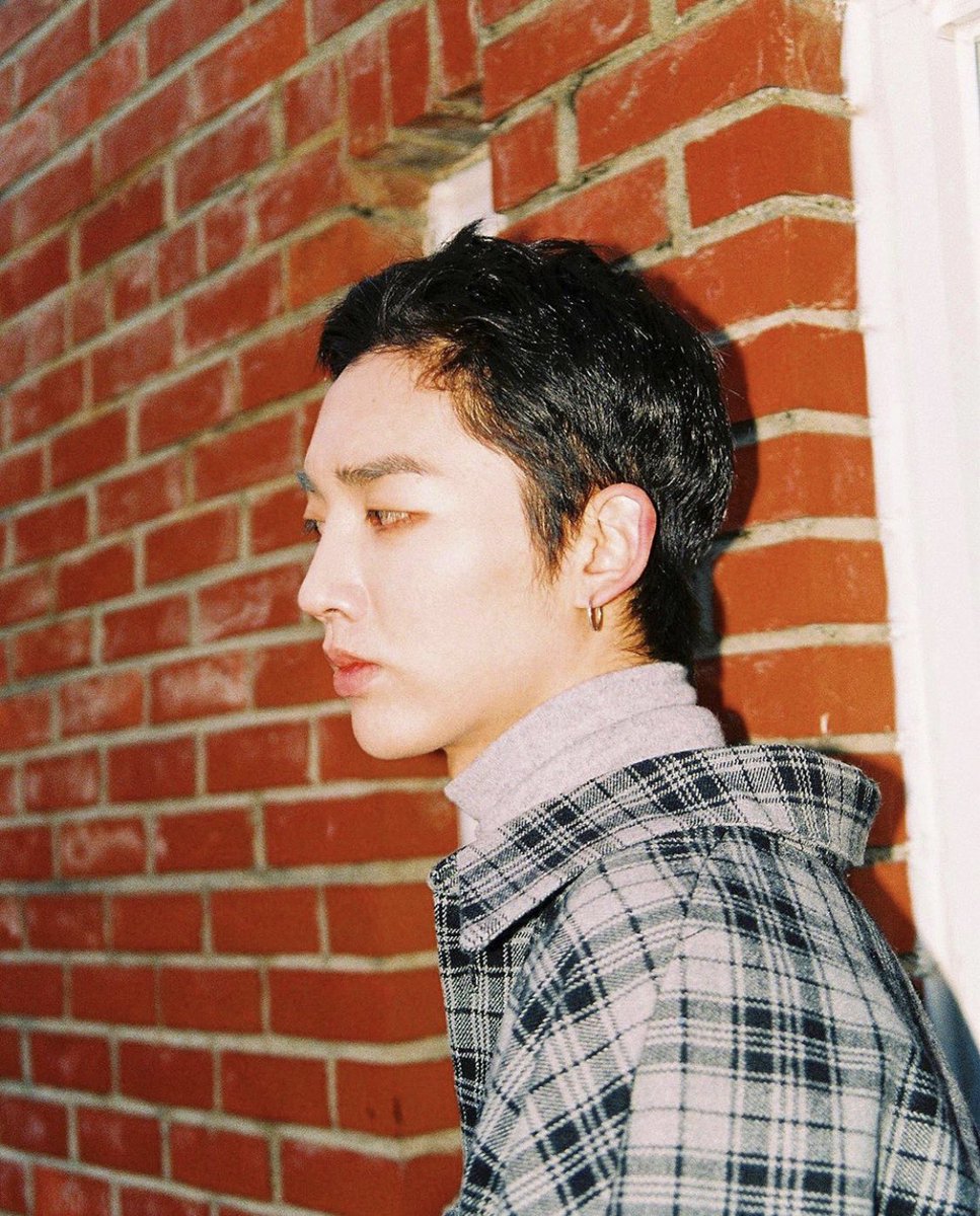 yoonchul_pics's tweet photo. 🧡🧡🧡 https://t.co/0qS5VmHduB