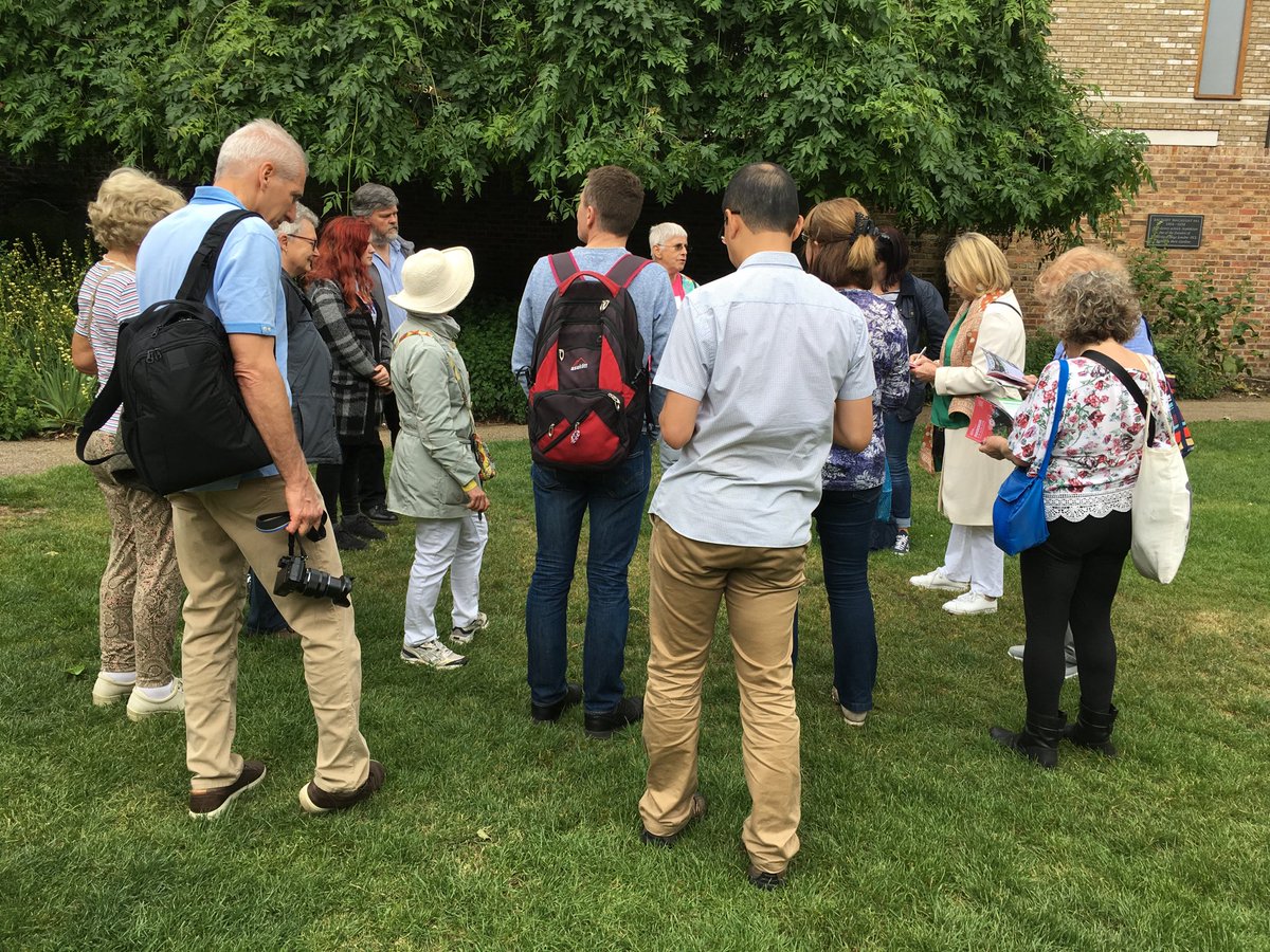 Lovely group of people on #FannyWilkinson walk for ⁦@OpenSquares⁩ this afternoon. Very exciting to hear from ⁦@MPGALondon⁩ that ⁦@EnglishHeritage⁩ is considering a #blue plaque for Fanny on #GowerStreet. ⁦@camdenguides⁩  ⁦@marchmontnow⁩