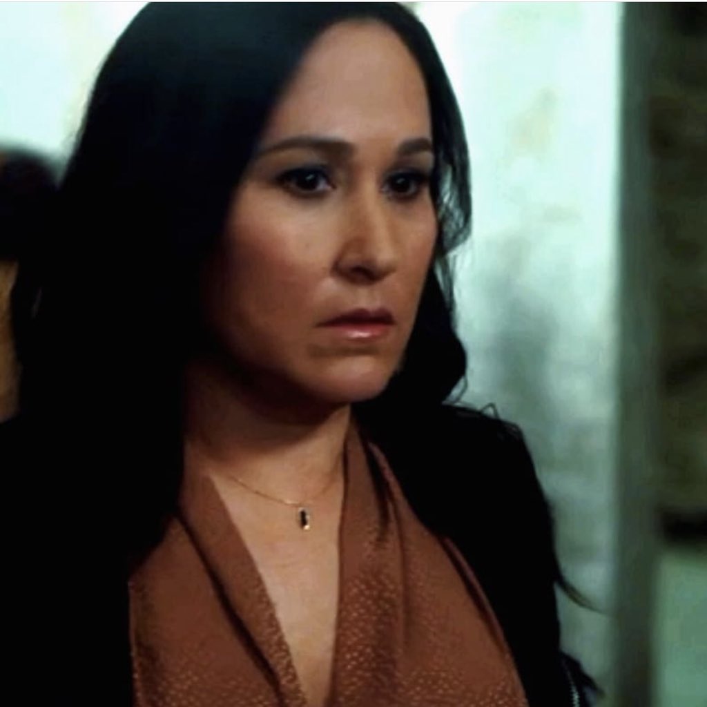 WilliminaS's tweet photo. @MattCarterMedia @MerEaton @camilluddington @candicepatton @sarahgrafferty @rheaseehorn @SkeltonSophie Meredith Eaton from @MacgyverCBS- the amazingly strong director of the Phoenix deserves this hands down https://t.co/7CBXy7gpNU
