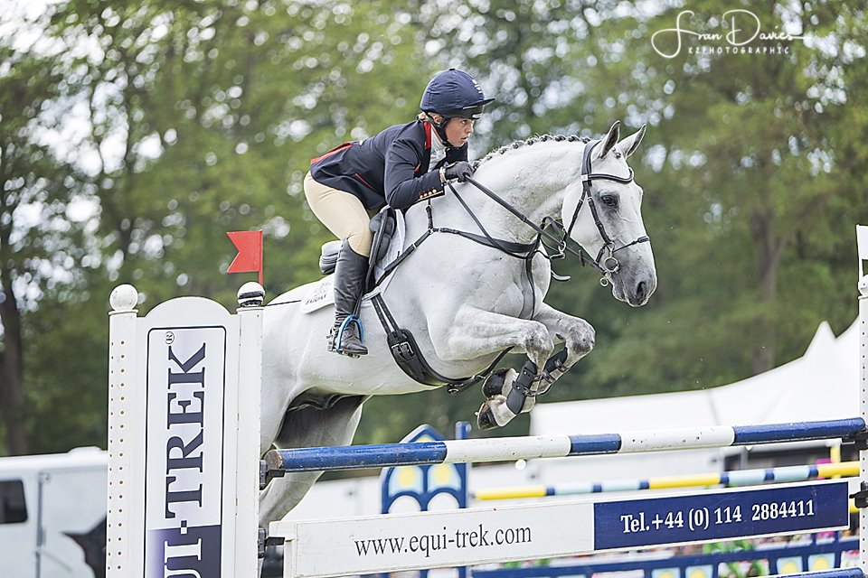 K2Photographic's tweet image. Kitty King wins @Bramhamhorsetrials Equi-Trek CCI4*-L aboard Vendredi Biats @Kittyeventing #EBHT @BramhamPark @suregrowuk @HemingbroughHorsebox @_Toggi  @TopSpec2 @HaylageJohn @FairfaxSaddles @equiclass @Flyingchangesbespokejackets