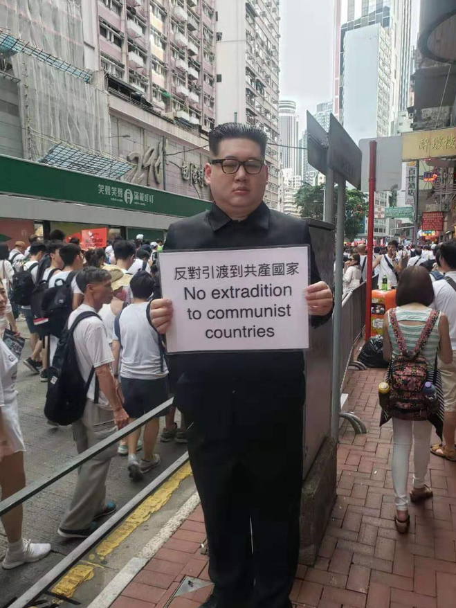 livickyx's tweet photo. Don't want to be rule by this big bully!  #Nochinaextradition #endgameofhk #hongkongers https://t.co/UCGFH8RF7p