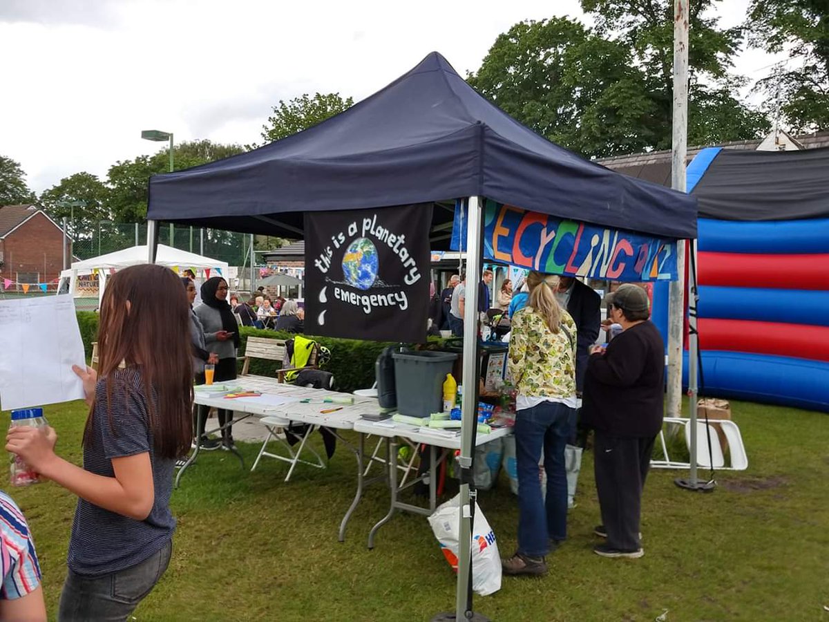 AngelikiStg's tweet image. Great day, good turnout, fantastic community atmosphere, brilliant activities and so good to catch up with many friends &amp;amp; local residents. Thanks @KingsbrookRA for organising such a day packed full with activities (for all ages too 👇) 😆🌿🌻 #familyfunday