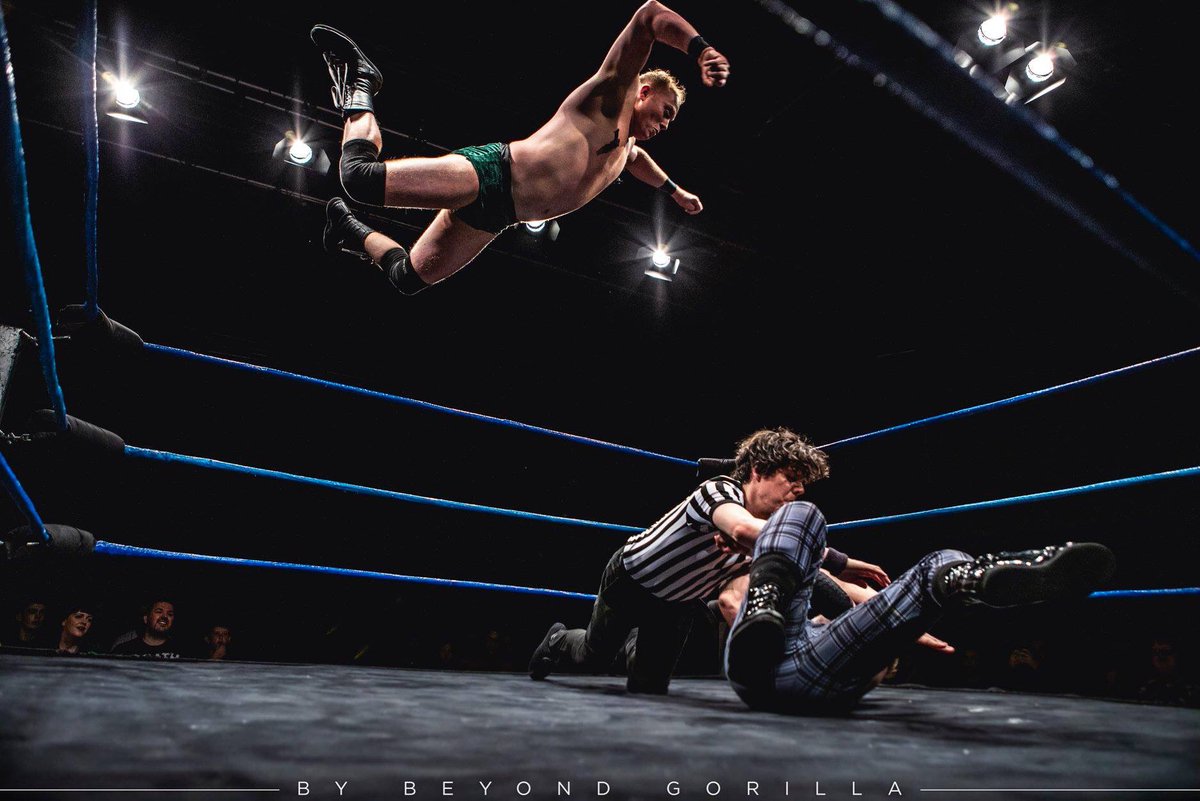W_Resurgence's tweet photo. Air Gammon!
#ANGRYDANCING
📷 @BeyondGorilla_ https://t.co/Wyd3PmV1wl