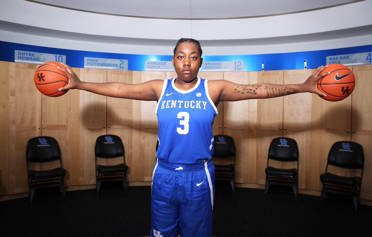 Congrats to the Heat’s own Dre'una Edwards on her commitment to the University of Kentucky — we are proud of you! <a href="/KentuckyWBB/">Kentucky Women’s Basketball</a> @IhoopDrea44 <a href="/valerieinvegas/">Valerie Brown</a> @LibertyHSGirls <a href="/CoachRashonda/">iamcoachrashonda</a> @702HeatCoach 🏀✅🔥🎯 #VegasHoops #LadyHeat