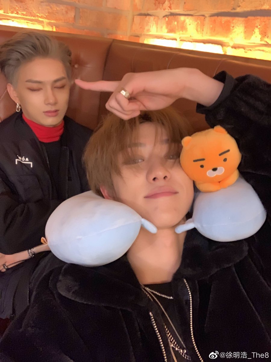 jun_archive's tweet photo. 사랑해 ㅠ^ㅠ https://t.co/pGp2zamm6k