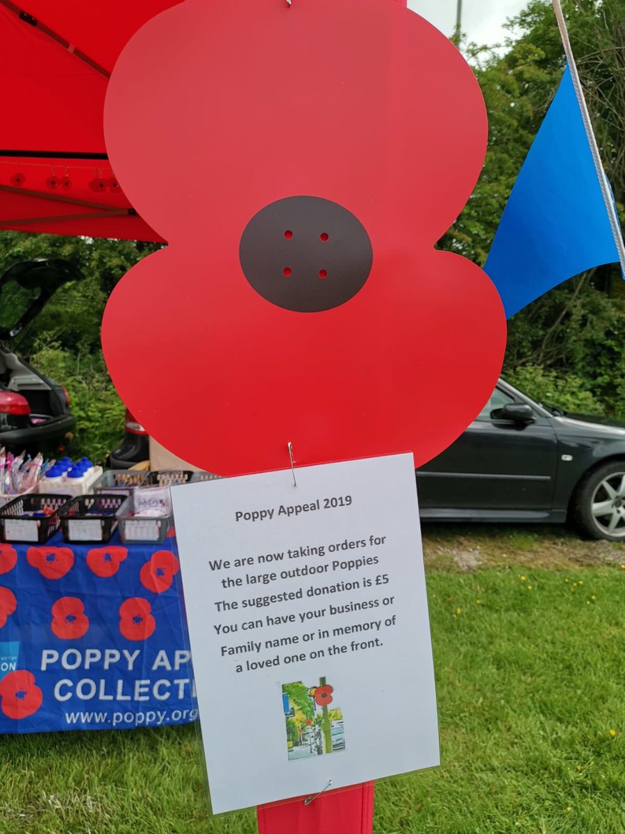 BandDRBL's tweet photo. Thank you to everyone who came to see us today, we raised a total of £162.91 for @BandEPoppy 🌺 https://t.co/T9cgIpbWwQ