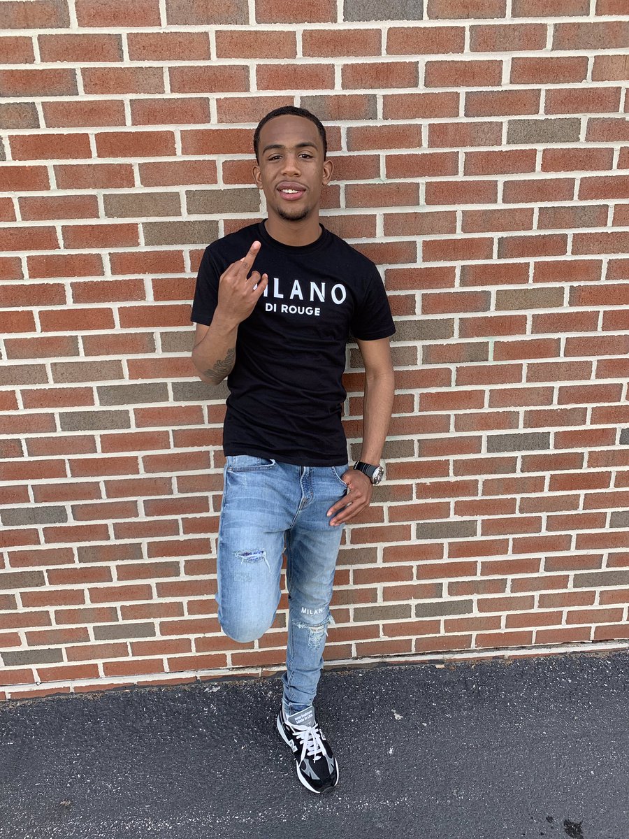 forevabackend1's tweet photo. No cancer patient, my niggas wanna see me ball💯 #LLJefe💙 #Foreva103💔🖤 https://t.co/yNgdTr2kIb