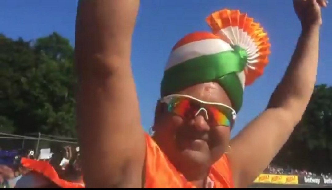 D8oiCeCV4AAfoi_?format=jpg&name=medium