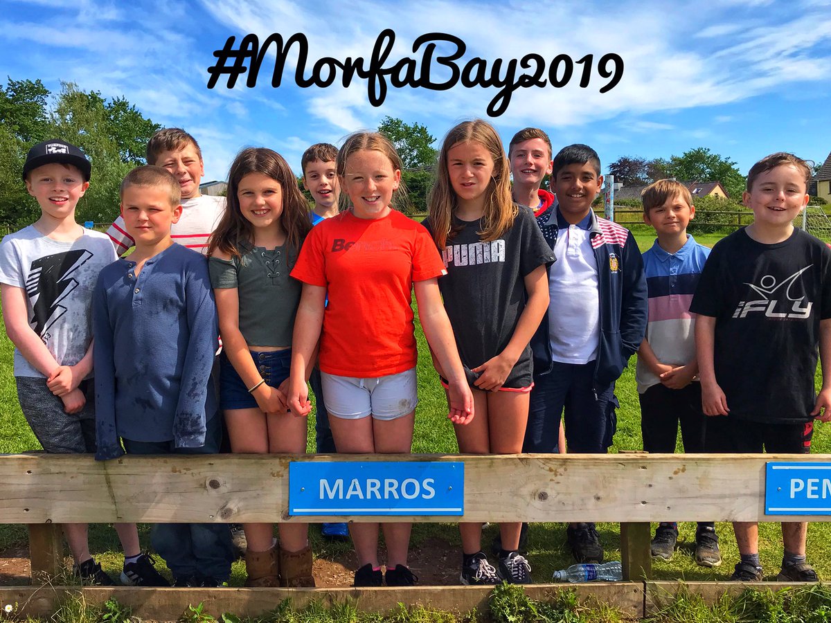 stjpenarth's tweet photo. #Lundy and #Marros taking the idea of team building very literally in a great last activity at #MorfaBay2019.
A few minutes of free time then off to the roundhouse for the BBQ! #MakingMemories https://t.co/eklsYA5UAI