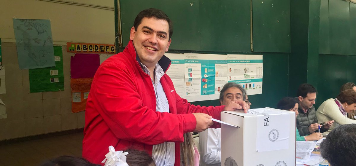 Cumpliendo con el deber cívico de votar, esperando que esta jornada se desarrolle con paz, tranquilidad y libertad. Ojalá los resultados sean el reflejo de la voluntad popular.

#VamosTucumán
#Lista255
#RomanoNorri