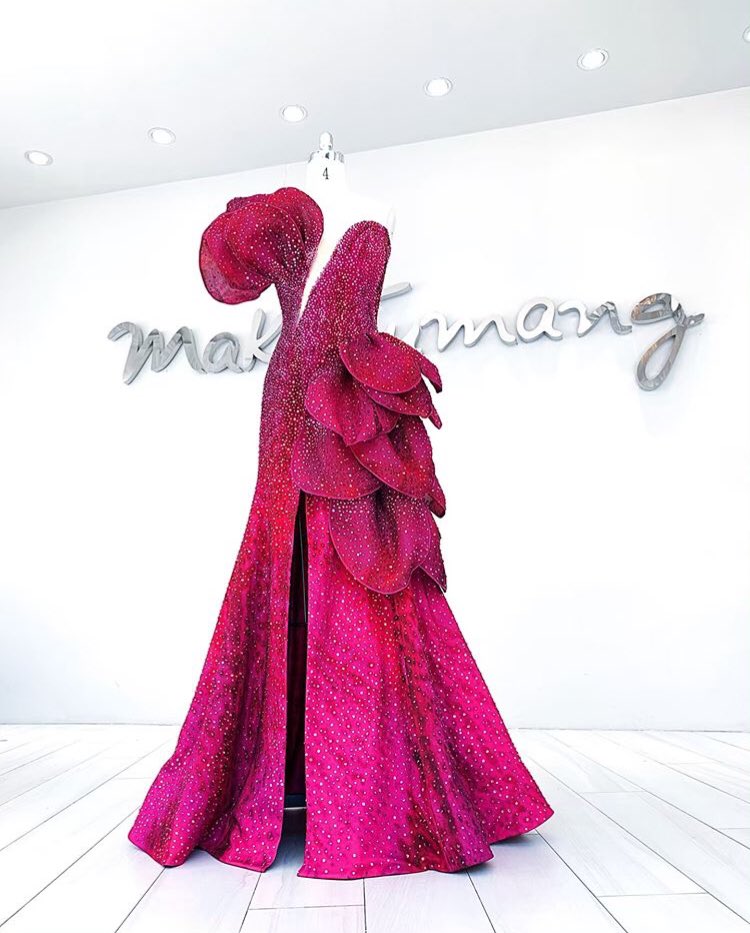 crlsilvestre's tweet photo. Ladies and Gentlemen, the Waling-Waling gown for Catriona Gray’s final walk #BbPilipinas2019 https://t.co/ENvVjoZ3Qq