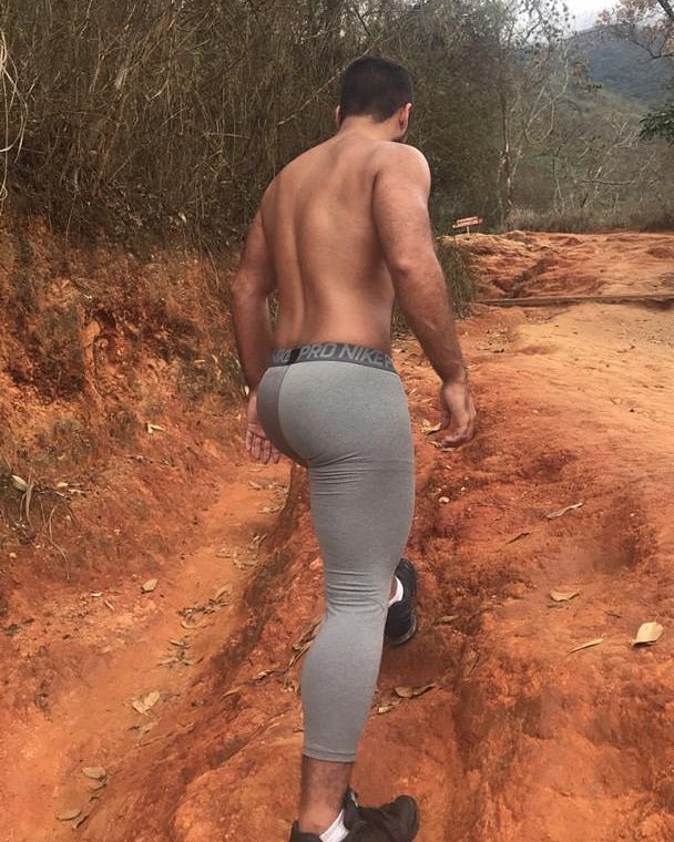 iadrianrivero's tweet photo. Subimos el Ávila? Domingo 🔥 https://t.co/7ykQdHMxOT