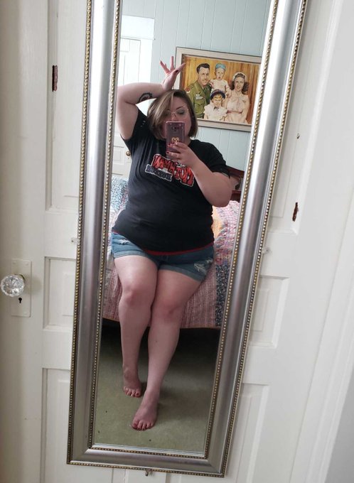 Sunday, day of #worship. So kneel before the Blessed Thiccness. You, my sweet child, are my acolyte and<a href="/tag/worship"class="tags">#worship</a><a href="/tag/femdom"class="tags"><span>#femdom</span></a><a href="/tag/findom"class="tags"><span>#findom</span></a><a href="/tag/paypigs"class="tags"><span>#paypigs</span></a><a href="/tag/bbwgoddess"class="tags"><span>#bbwgoddess</span></a><a href="/tag/cashsla"class="tags"><span>#cashsla</span></a>