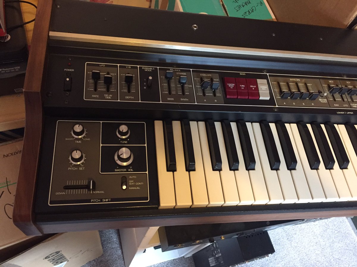 baronvonharris's tweet image. ...gawd but I do love my paraphonic 595...😍😍🎹 #StringMachine #Roland #Paraphonic505