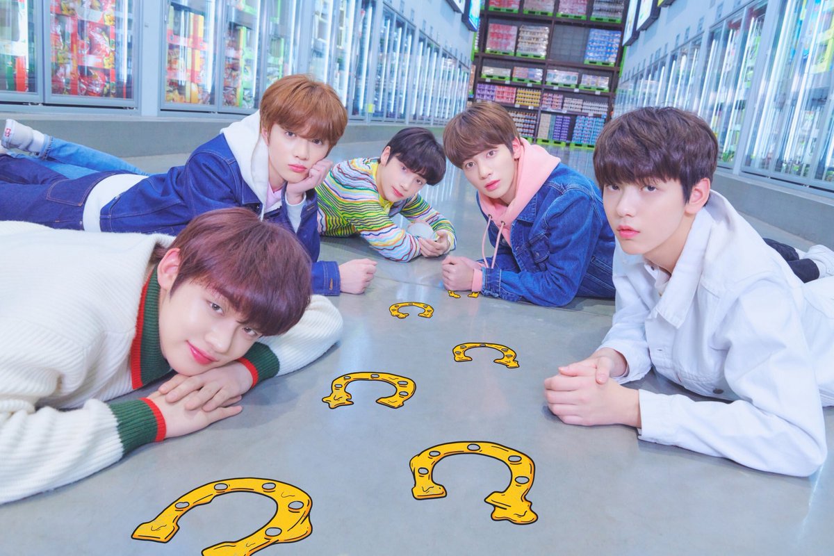 wp_die's tweet photo. 💙 한혜라:ﾊﾝ・ﾍﾗ【※本名隠してます】

💙02line

💙東京

💙スビン、ヨンジュンよりのallペン
#TXT好きな人と繋がりたい 
#TXT好きな人と猛烈に絡みたいのでこれみた人はRTしてください 
#TXT好きな人と繋がりたい 
#TXT好きな人でいいねした人全員フォロー https://t.co/f54WuJw4po