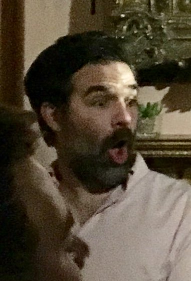 CatherineC0urte's tweet photo. @robdelaney Coolest and most dude'y: https://t.co/LbBsqODqKD