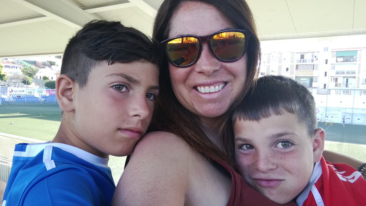 Esperando el comienzo de los play Off ascenso a segunda B de nuestro equipazo @cdelpalo Vamooooooos Palooo ⚽⚽⚽⚽