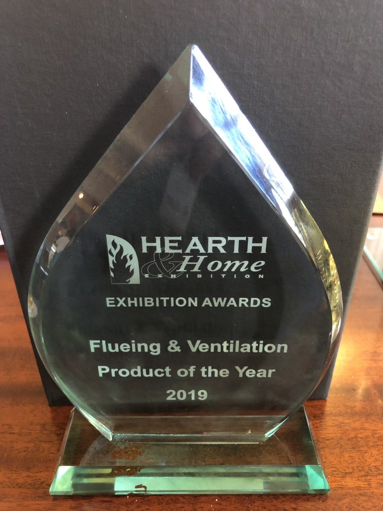 MIFlues_Jason's tweet image. So we are not the only ones that believe our new VIT-Smooth is a fantastic product! If you haven’t seen it yet, come and see us on stand C34 to see what the fuss is about 🔥 #miflues #vitsmooth #winners #hearthandhome2019 🏆 @MIFlues_Liners