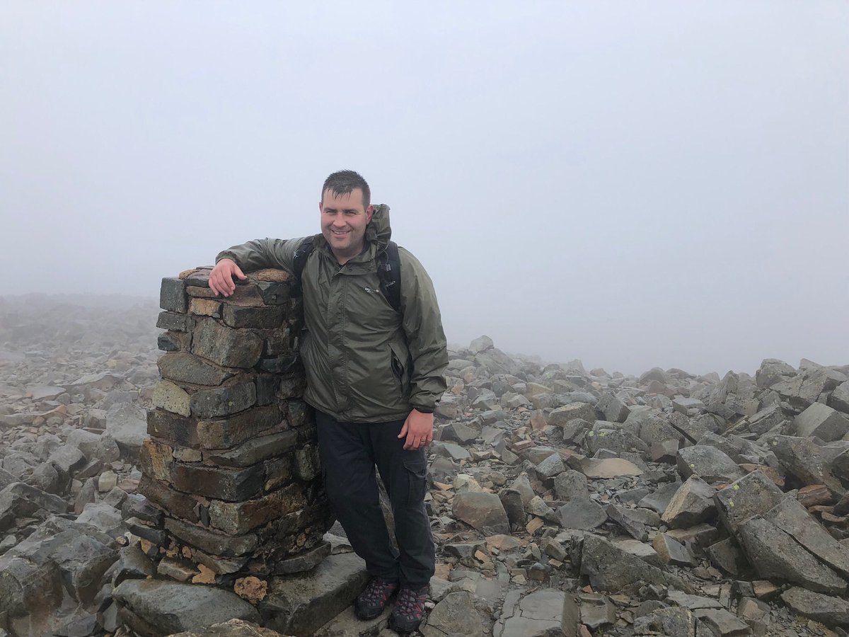 Richards_Gary1's tweet photo. Scafell Pike Training
Terrible weather, thick Fog, took wrong route. What did help is my nice dry Uzin T-Shirt (Thanks for all your support). If you would like to donation please click on our just giving page https://t.co/NWYMaOM7Vc
#3peakschallenge #royalbritishlegion #uzin https://t.co/t19OqMV9pj